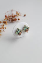 Square Shaped Inlaid Himalayan daisy(Pink) and Queen Anne’s Lace(Teal) Dry flowers Pendant Set