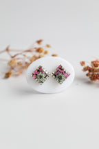 Square Shaped Inlaid Himalayan daisy(Gray) and Queen Anne’s Lace(Dark Pink) Dry flowers Pendant Set
