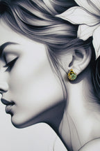 Drop Shaped Inlaid himalayan daisy, Queen Anne’s Lace and Big Daisy Dry flowers Pendant Set (Yellow, Teal & White)