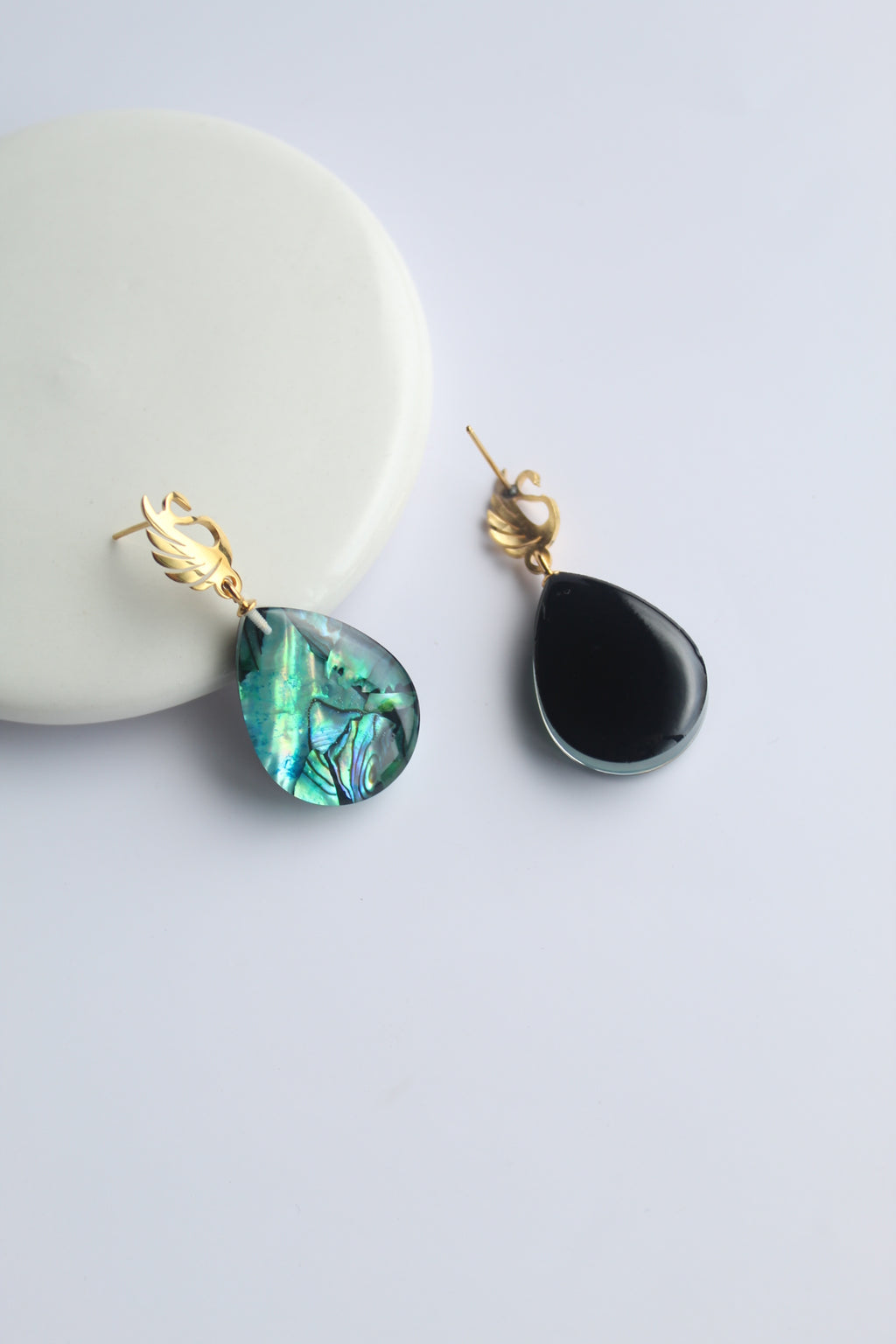 Water Drop Shaped Inlaid Abalone Shell (Mottled Green) Earring