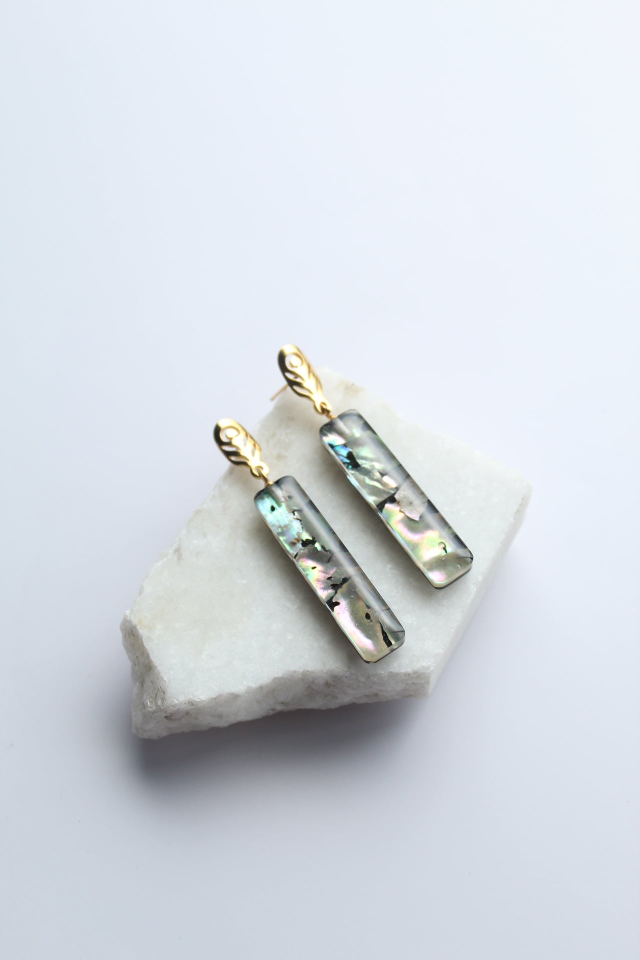 Rectangle Dangler Inlaid Abalone Shell (mottled greenish brown with scattered pink) Earring