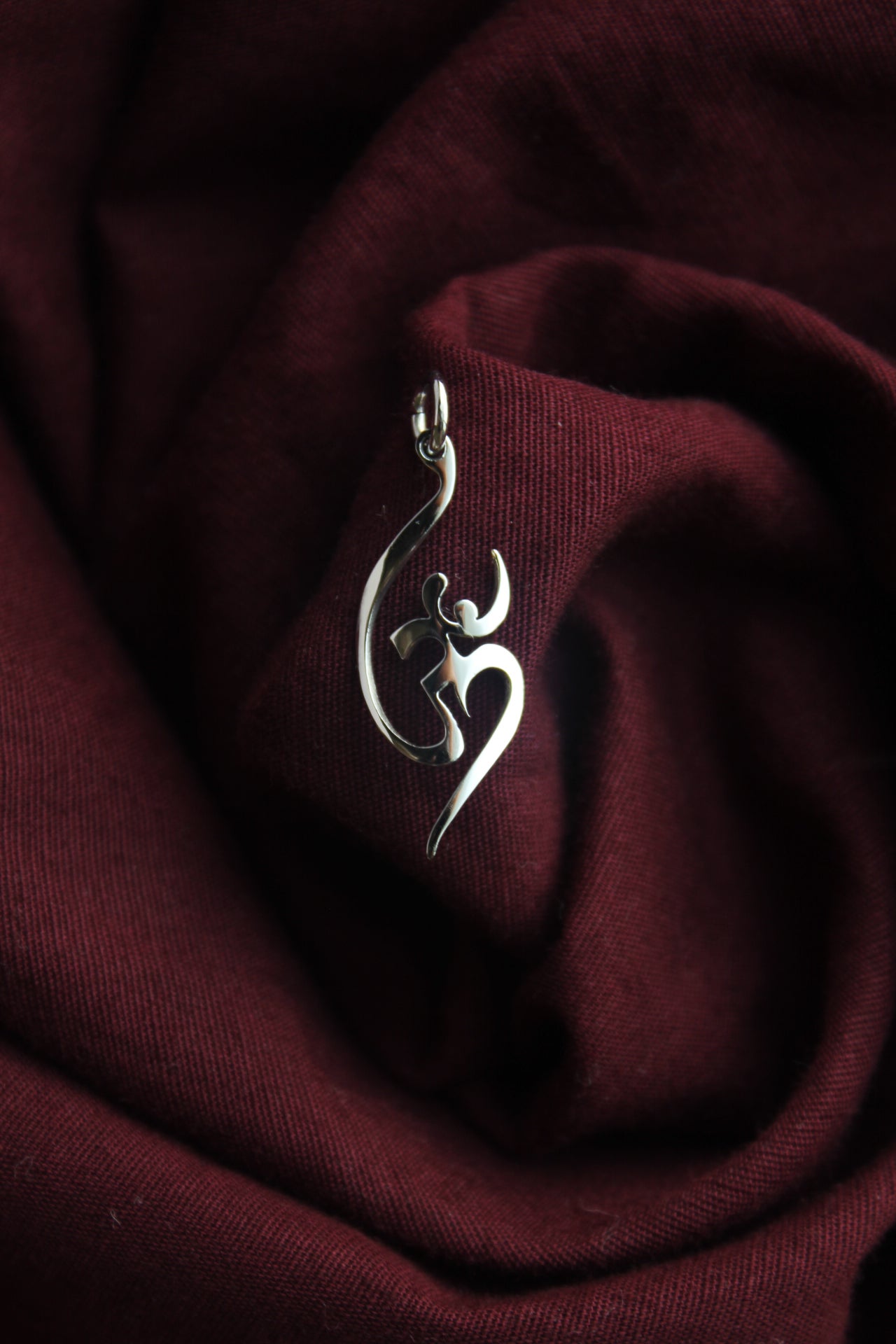 OM-Divine Flow Pendant