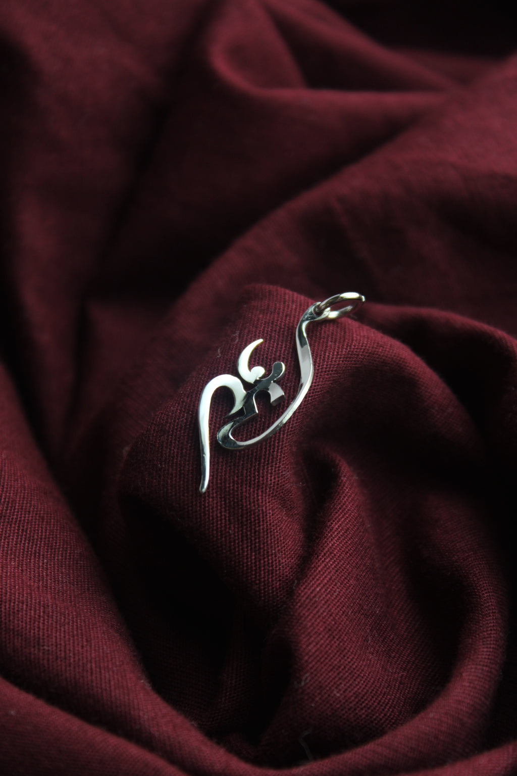OM-Divine Flow Pendant