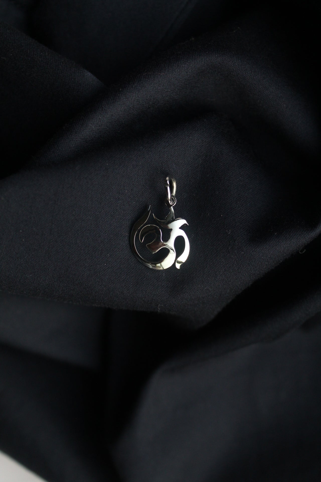 OM Pendant