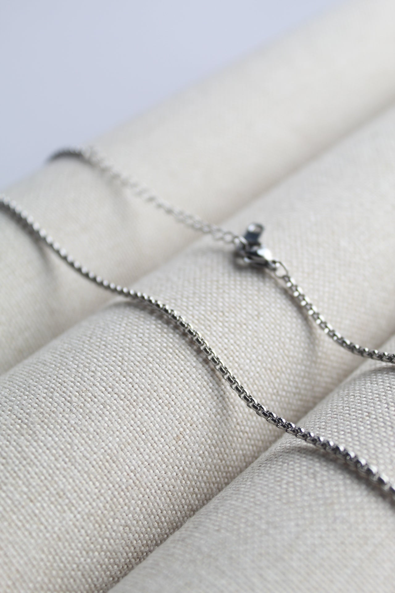 2mm Round Box Chain (SILVER)