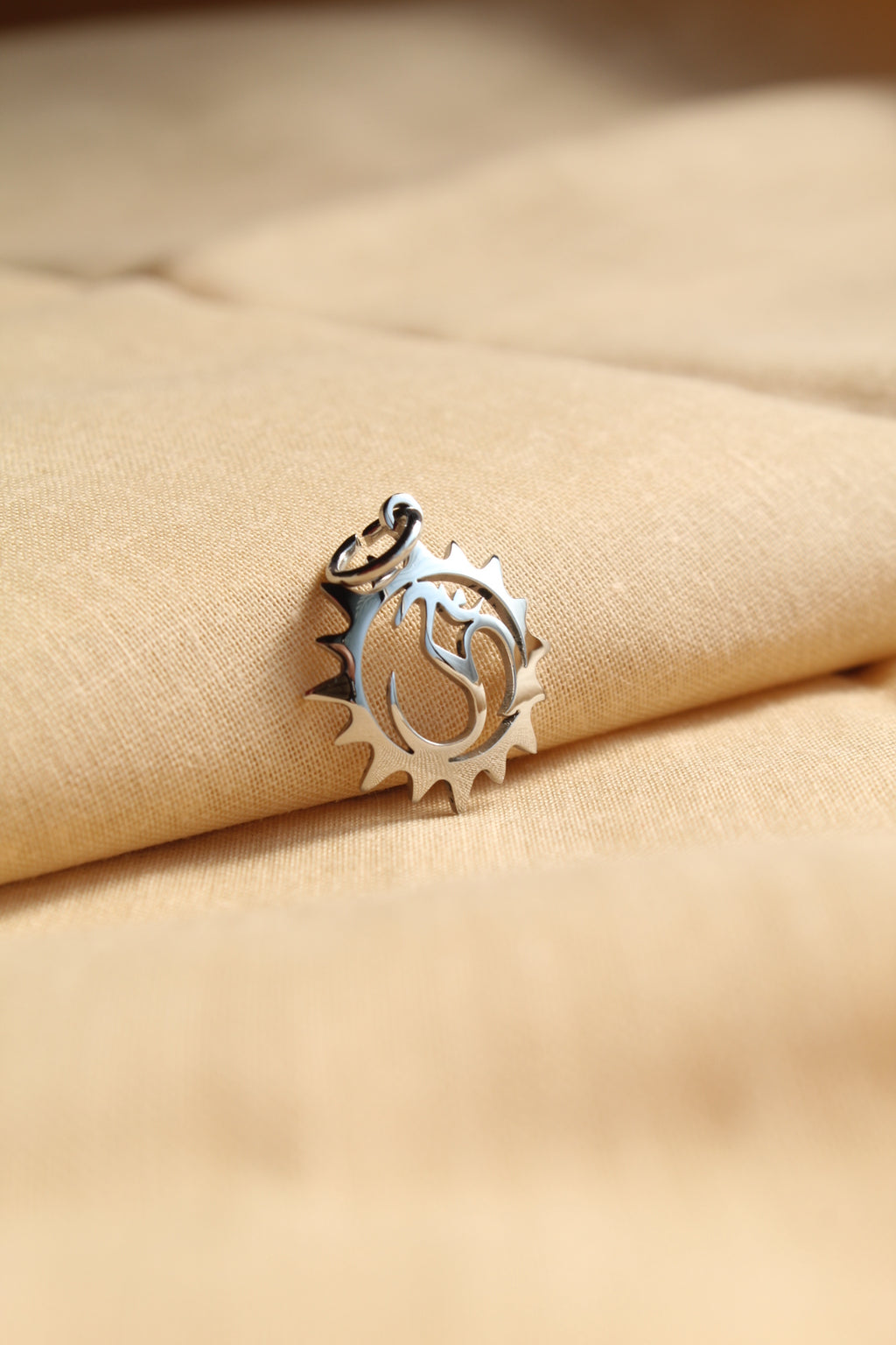 Divya Omchakra Pendant