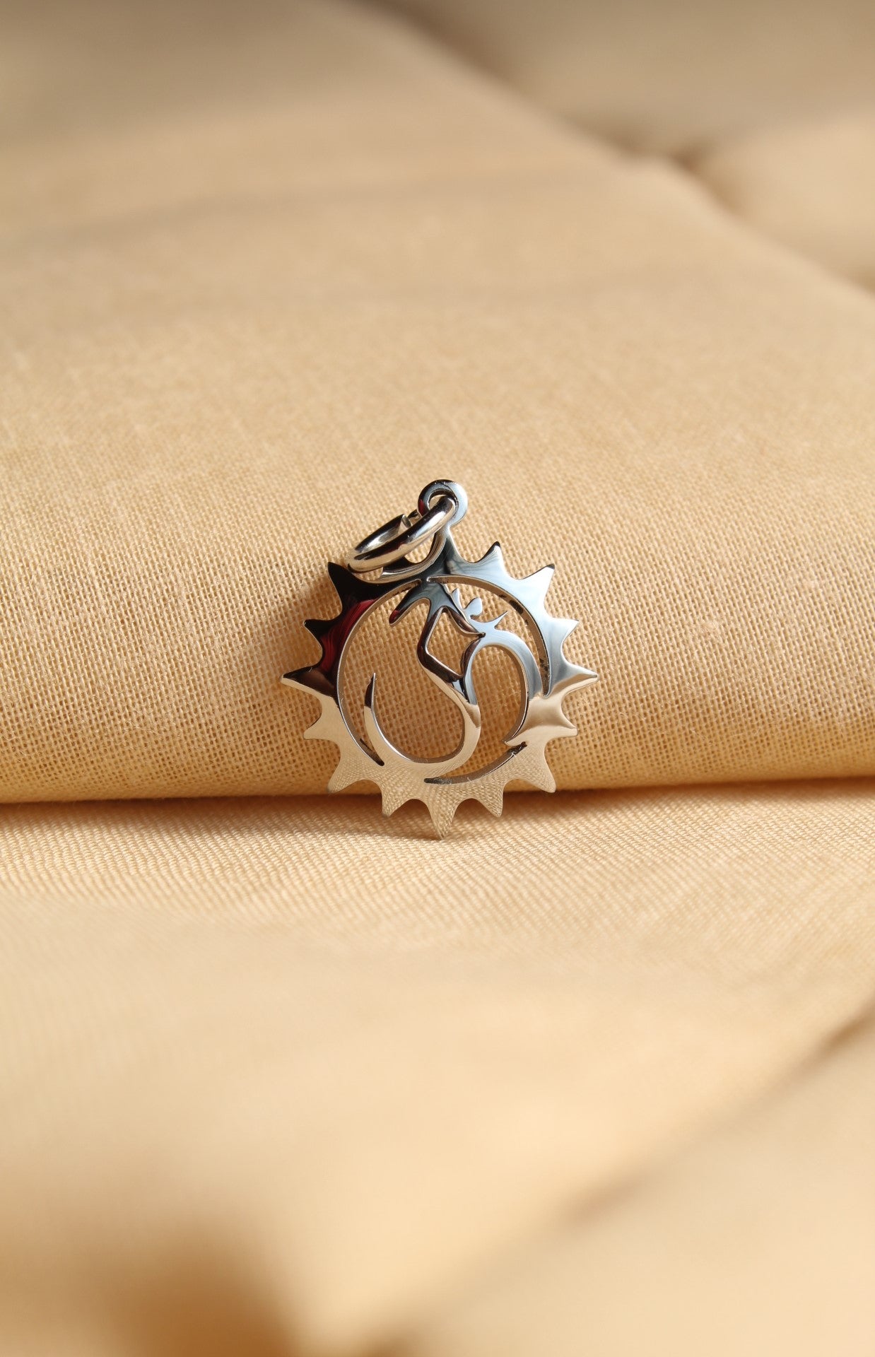 Divya Omchakra Pendant