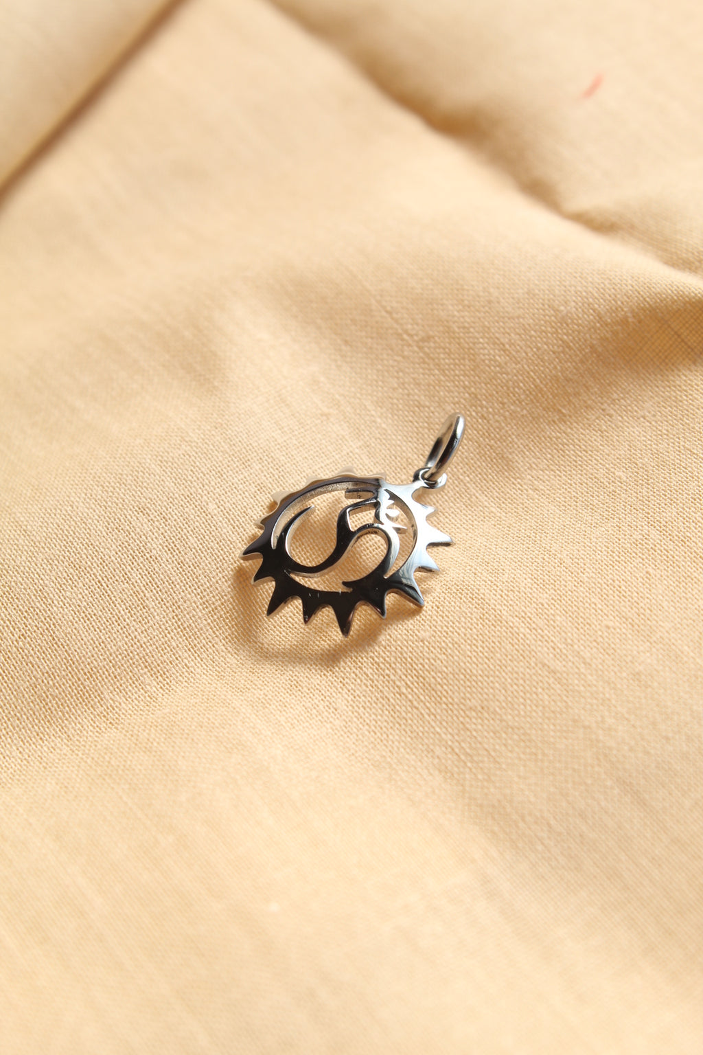 Divya Omchakra Pendant
