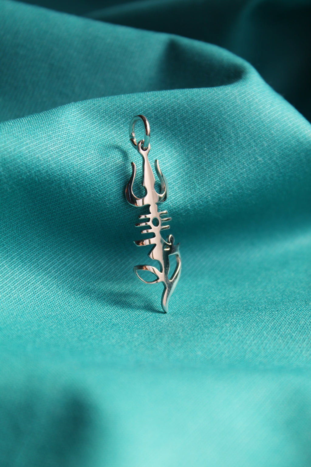 Trishul Tripundra Om Pendant