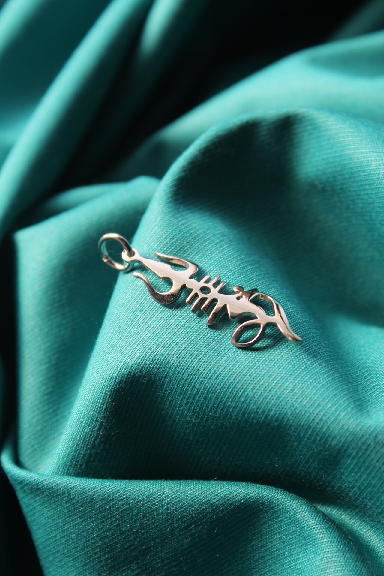 Trishul Tripundra Om Pendant