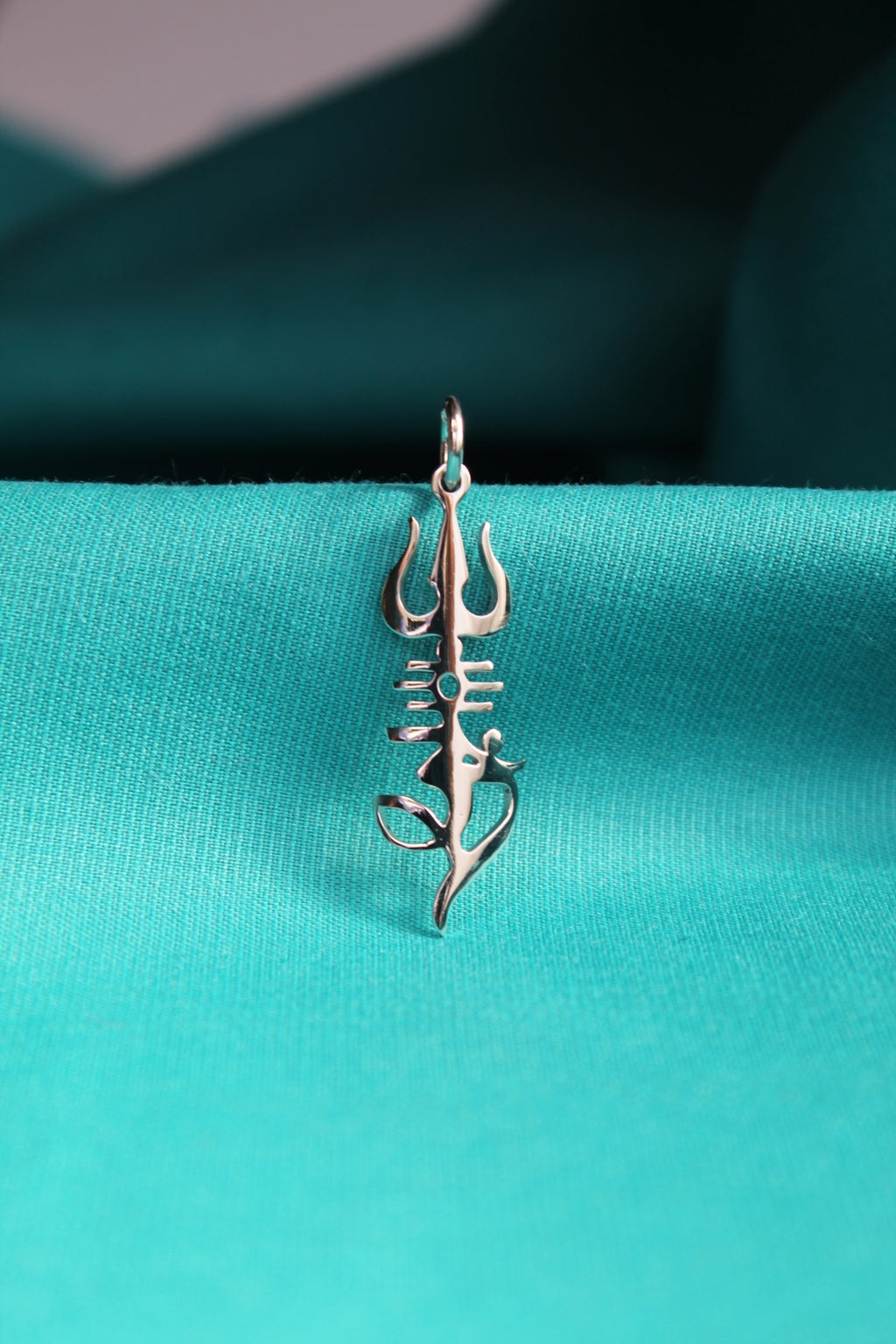 Trishul Tripundra Om Pendant