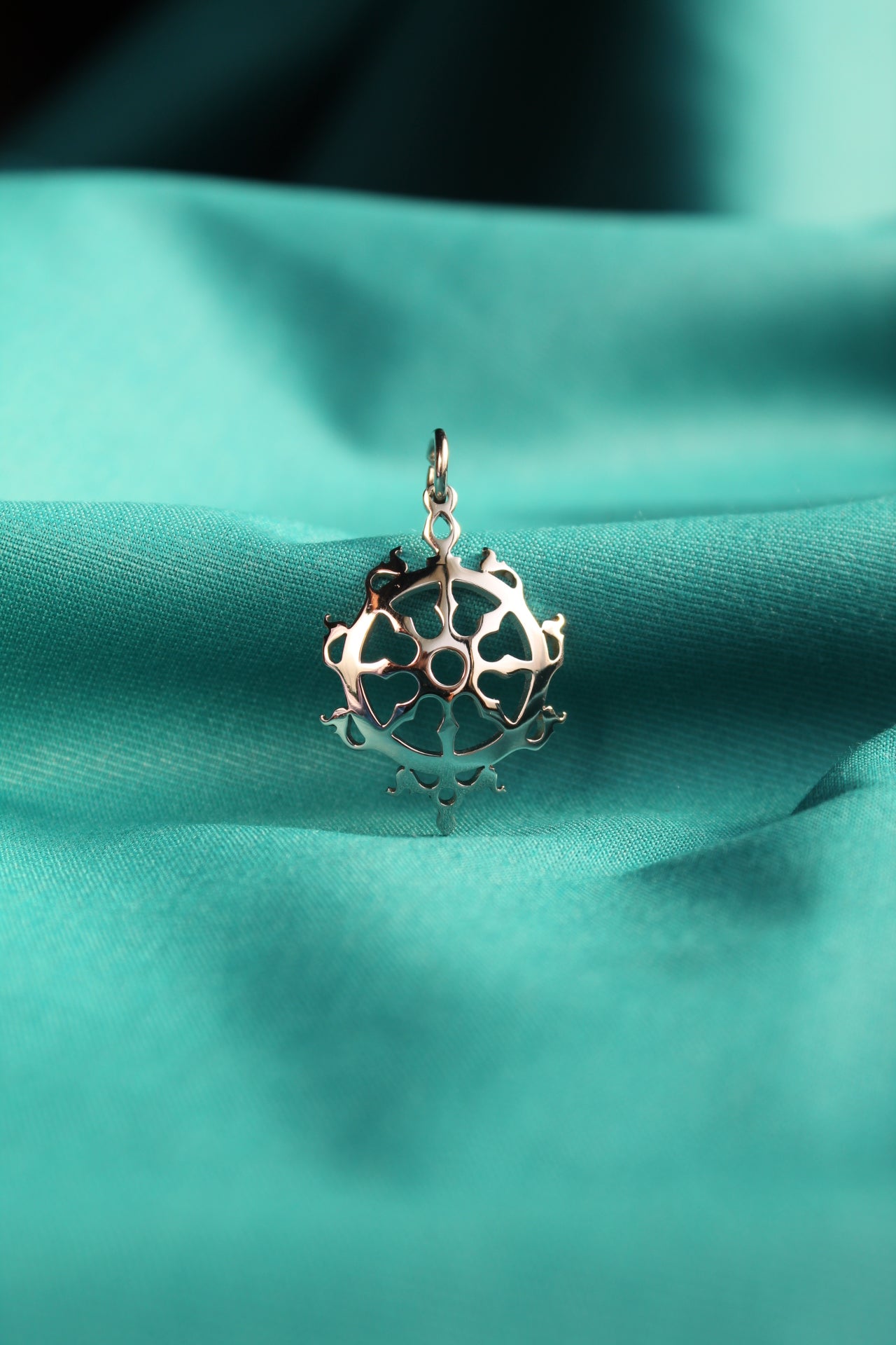 Neel Chakra Pendant